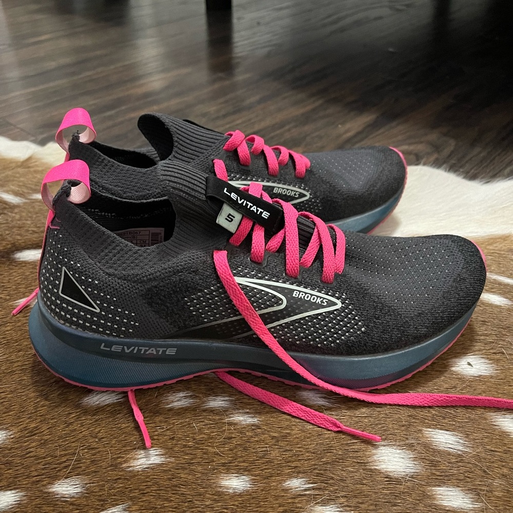 Brooks Levitate 5